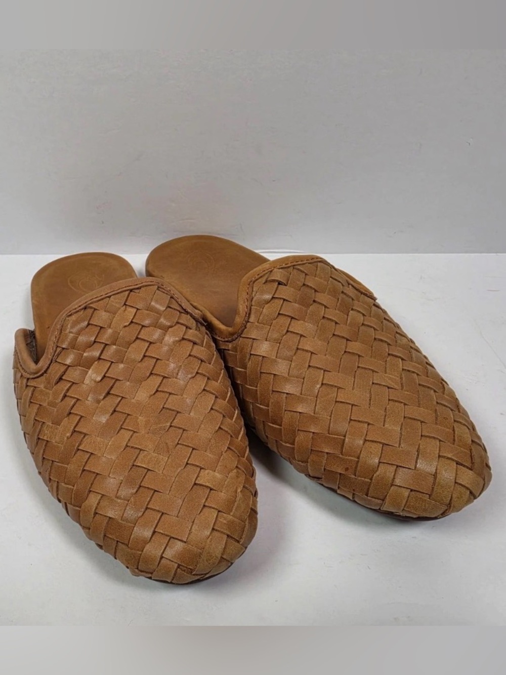 OluKai Womens Mi'i Woven Leather Mule Fox Brown Slip On Shoes Size 7 EU 37